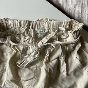 Aerie Paper Bag High Waist Cream Shorts